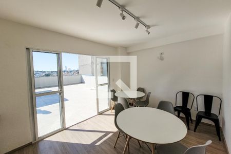 Studio para alugar com 25m², 1 quarto e sem vagaÁrea comum - Salão de festas