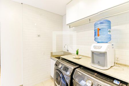 Casa à venda com 310m², 5 quartos e 2 vagasÁrea de Serviço