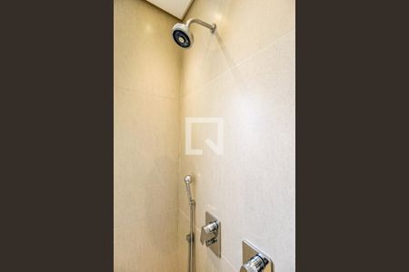 Casa à venda com 310m², 5 quartos e 2 vagasBanheiro Suíte 4