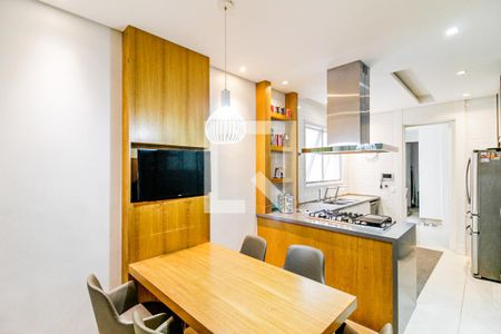 Casa à venda com 310m², 5 quartos e 2 vagasCozinha