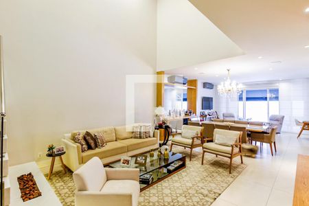 Sala de casa à venda com 5 quartos, 310m² em Vila Cruzeiro, São Paulo
