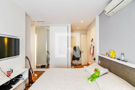 Casa à venda com 310m², 5 quartos e 2 vagasSuíte 3