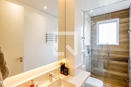 Casa à venda com 310m², 5 quartos e 2 vagasBanheiro Suíte 3