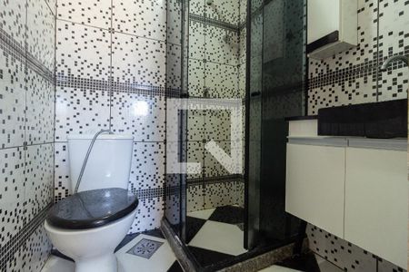 Apartamento à venda com 50m², 2 quartos e 1 vaga Apartamento à venda com 50m², 2 quartos e 1 vagaDetalhe do Banheiro