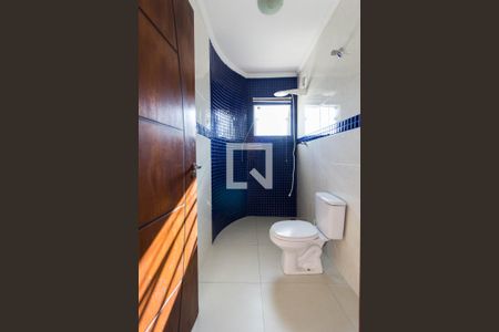 Banheiro suíte 1 de casa para alugar com 3 quartos, 300m² em Vila Haro, Sorocaba