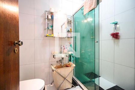 Casa à venda com 180m², 3 quartos e 1 vagaBanheiro social