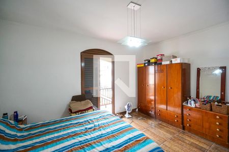 Casa à venda com 180m², 3 quartos e 1 vagaSuíte