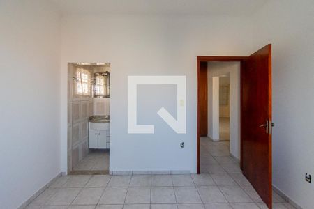 Casa à venda com 250m², 4 quartos e 3 vagasQuarto 3 - Suíte