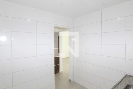 Cozinha de apartamento para alugar com 2 quartos, 55m² em Ramos, Rio de Janeiro