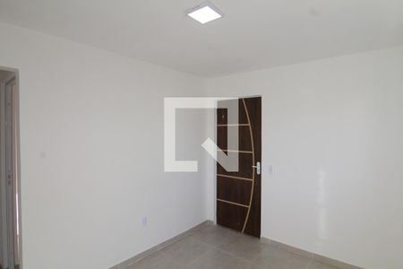 Sala de apartamento para alugar com 2 quartos, 55m² em Ramos, Rio de Janeiro