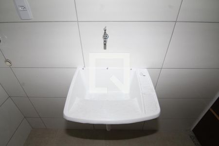 Área de Serviço de apartamento para alugar com 2 quartos, 55m² em Ramos, Rio de Janeiro
