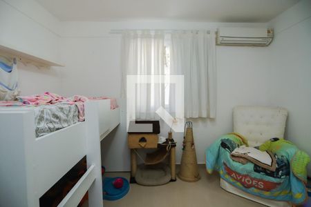 Casa à venda com 220m², 3 quartos e 6 vagasQuarto 3 -Suite