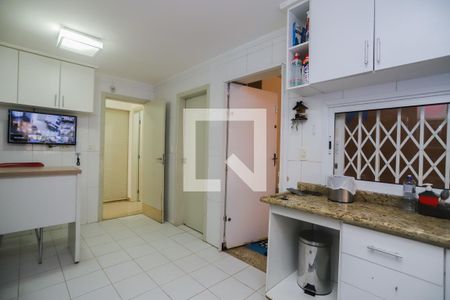 Casa à venda com 220m², 3 quartos e 6 vagasCozinha