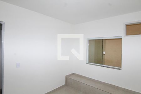 Quarto 1 de apartamento para alugar com 2 quartos, 55m² em Ramos, Rio de Janeiro