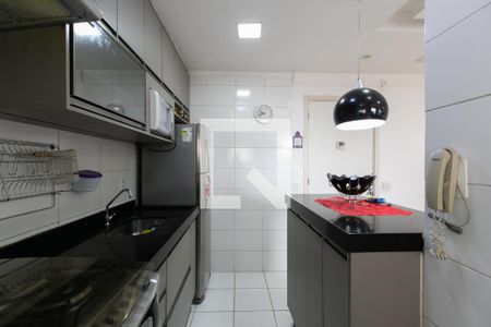Apartamento para alugar com 45m², 2 quartos e 1 vaga Apartamento para alugar com 45m², 2 quartos e 1 vagaCozinha - Armários