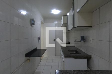 Cozinha de apartamento para alugar com 2 quartos, 50m² em Jardim Vazani, São Paulo