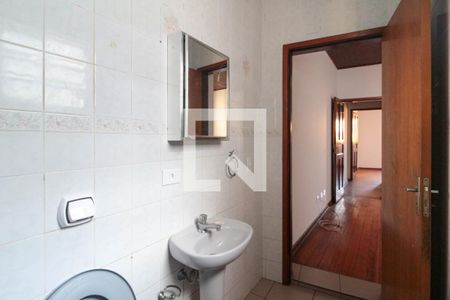 Casa à venda com 50m², 2 quartos e sem vagaBanheiro do quarto 1