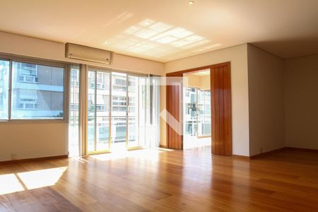Sala de Apartamento com 3 quartos, 150m² Ipanema