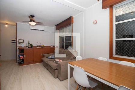 Sala de apartamento para alugar com 3 quartos, 75m² em Bela Vista, Porto Alegre