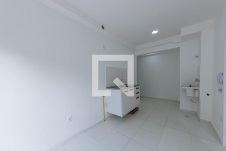 Sala / Cozinha de apartamento à venda com 1 quarto, 35m² em Vila Tolstoi, São Paulo