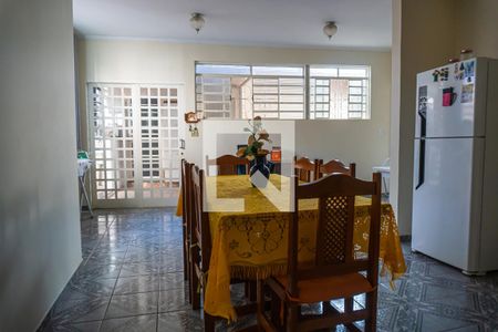 Casa à venda com 242m², 3 quartos e 3 vagasSala de Jantar