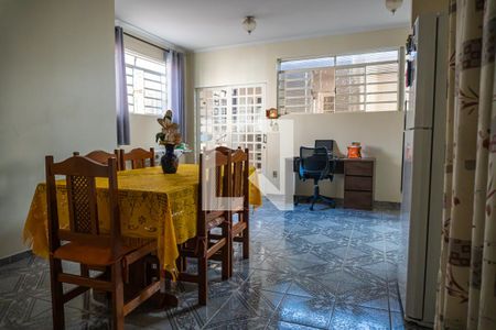 Casa à venda com 242m², 3 quartos e 3 vagasSala de Jantar