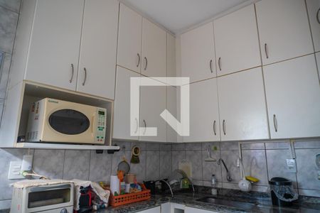 Casa à venda com 242m², 3 quartos e 3 vagasCozinha