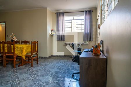 Casa à venda com 242m², 3 quartos e 3 vagasSala de Jantar