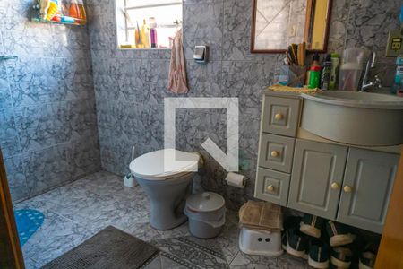 Casa à venda com 242m², 3 quartos e 3 vagasBanheiro