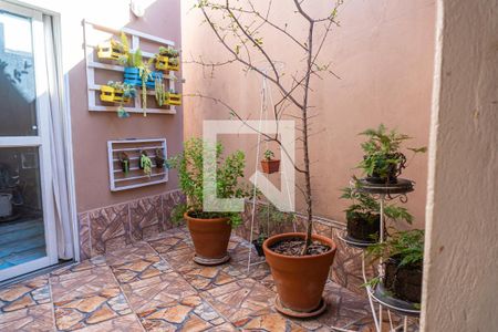 Casa à venda com 242m², 3 quartos e 3 vagasÁrea de Serviço