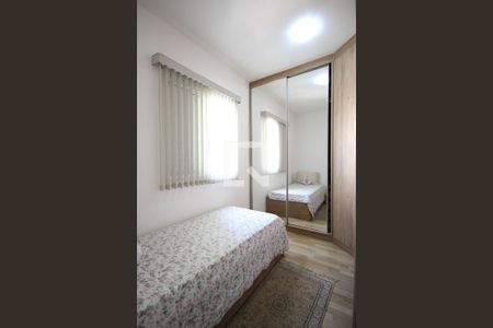 Apartamento à venda com 67m², 3 quartos e 1 vagaQuarto 2