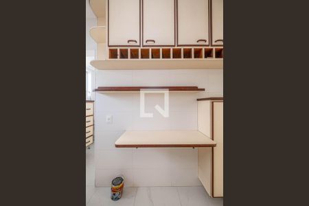 Apartamento para alugar com 80m², 2 quartos e 2 vagas Apartamento para alugar com 80m², 2 quartos e 2 vagasCozinha