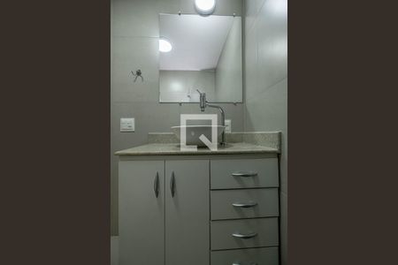 Apartamento para alugar com 80m², 2 quartos e 2 vagas Apartamento para alugar com 80m², 2 quartos e 2 vagasBanheiro Suíte
