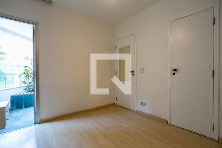 Suíte de apartamento para alugar com 3 quartos, 77m² em Santa Teresinha, São Paulo