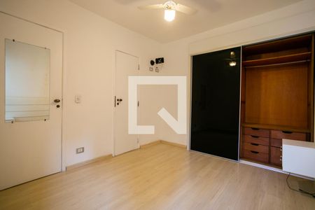 Suíte de apartamento para alugar com 3 quartos, 77m² em Santa Teresinha, São Paulo