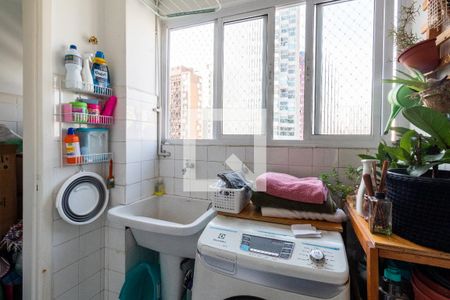 Apartamento à venda com 68m², 2 quartos e 1 vagaÁrwa de serviço
