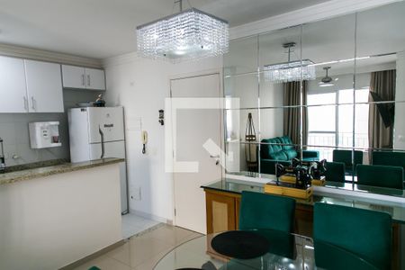 Sala   de apartamento para alugar com 2 quartos, 56m² em Parque Novo Mundo, São Paulo