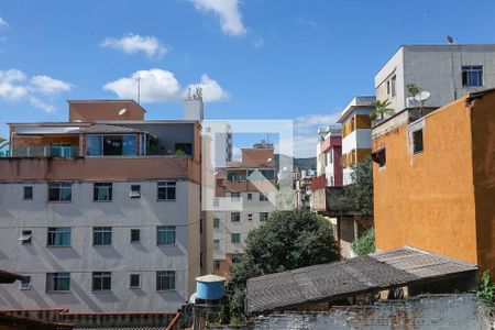 Apartamento à venda com 77m², 3 quartos e 2 vagasVISTA