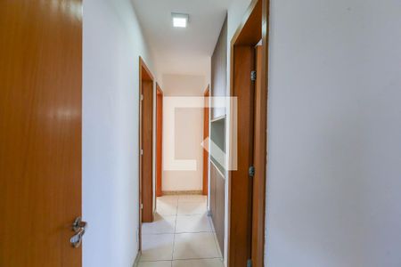 Corredor de apartamento à venda com 3 quartos, 77m² em Jardim América, Belo Horizonte