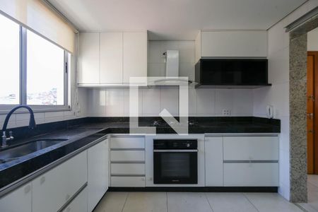 Apartamento à venda com 77m², 3 quartos e 2 vagasCozinha