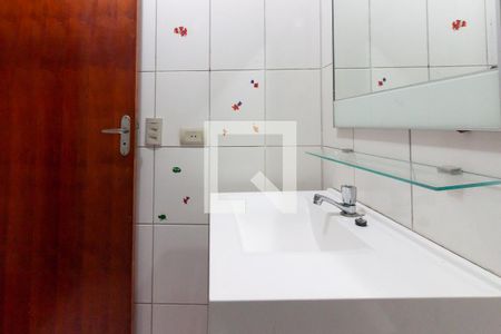 Casa de condomínio à venda com 110m², 3 quartos e 2 vagas Casa de condomínio à venda com 110m², 3 quartos e 2 vagasBanheiro