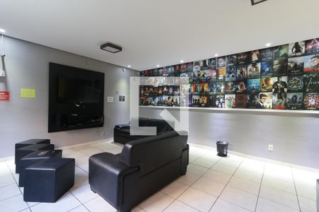 Apartamento à venda com 55m², 2 quartos e 1 vaga Apartamento à venda com 55m², 2 quartos e 1 vagaSala de cinema