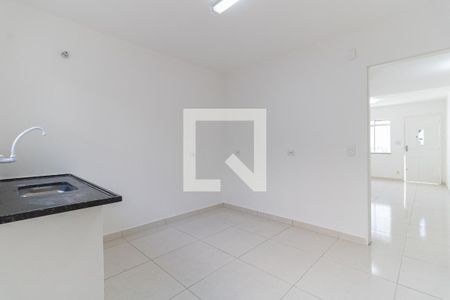 Casa para alugar com 105m², 3 quartos e 1 vaga Casa para alugar com 105m², 3 quartos e 1 vagaCozinha