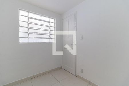 Casa para alugar com 105m², 3 quartos e 1 vaga Casa para alugar com 105m², 3 quartos e 1 vagaQuarto de Serviço
