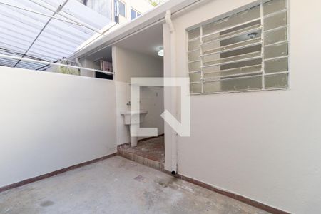 Casa para alugar com 105m², 3 quartos e 1 vaga Casa para alugar com 105m², 3 quartos e 1 vagaQuintal