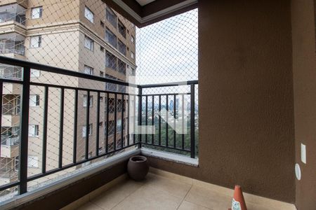 varanda de apartamento à venda com 2 quartos, 64m² em Jardim Tupanci, Barueri