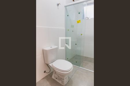 Banheiro de apartamento para alugar com 1 quarto, 40m² em Vila Guilherme, São Paulo