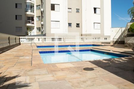 Apartamento à venda com 60m², 2 quartos e 1 vaga Apartamento à venda com 60m², 2 quartos e 1 vagaPiscina