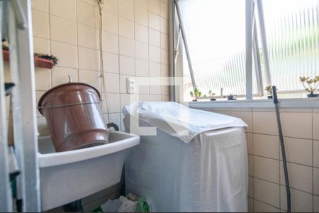 Apartamento à venda com 60m², 2 quartos e 1 vaga Apartamento à venda com 60m², 2 quartos e 1 vagaÁrea de Serviço