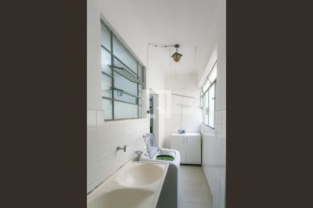 Apartamento para alugar com 75m², 2 quartos e 1 vagaÁrea de Serviço